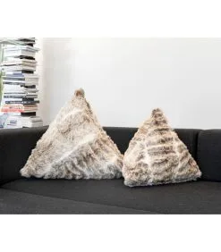 MX HOME Kussen Pyramide In Bruine Imitatiebont -Meubilair Geschäft 155d07ec82834ece931fd7afe5e14fc8