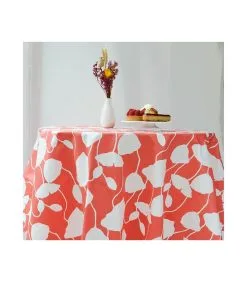 Fleur De Soleil Met Koraal Klaprozen Gecoat Tafelkleed