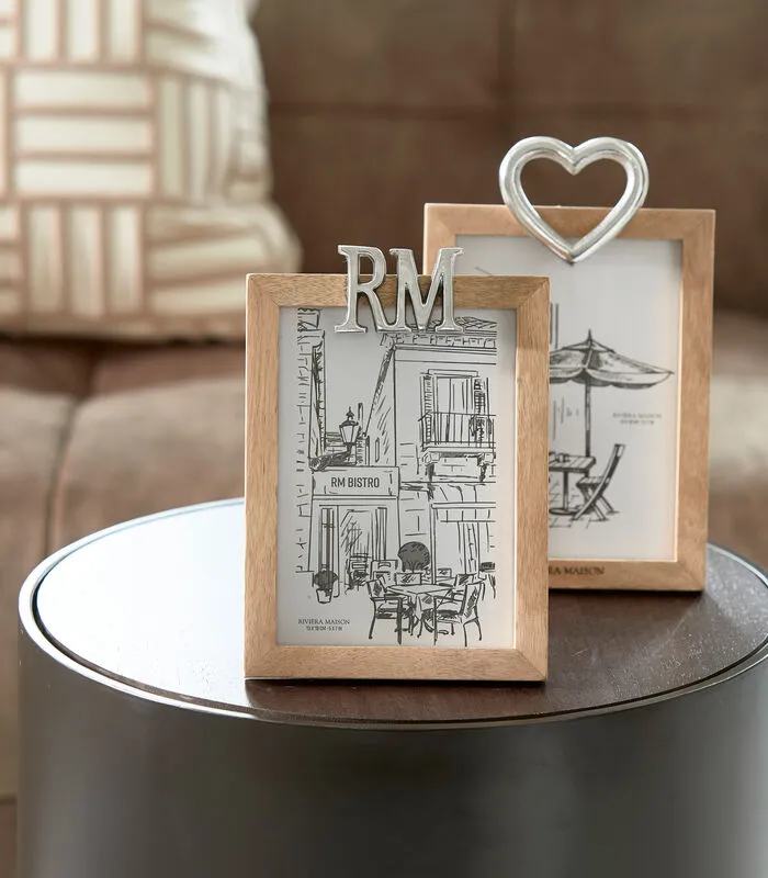 Rivièra Maison Fotolijst 13x18 Staand Zilver RM Logo - Logo - Bruin - 13x18 CM 4 Rivièra Maison Fotolijst 13x18 Staand Zilver RM Logo - Logo - Bruin - 13x18 CM - Image 2