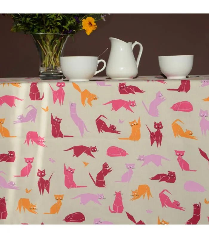 Fleur De Soleil Gecoat Tafelkleed Roze Katten 4 Fleur De Soleil Gecoat Tafelkleed Roze Katten - Image 2