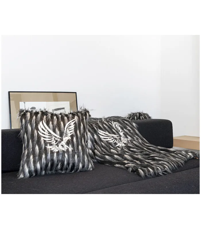 MX HOME Kussen In Zwarte Imitatiebont Geborduurd 4 MX HOME Kussen In Zwarte Imitatiebont Geborduurd - Image 2