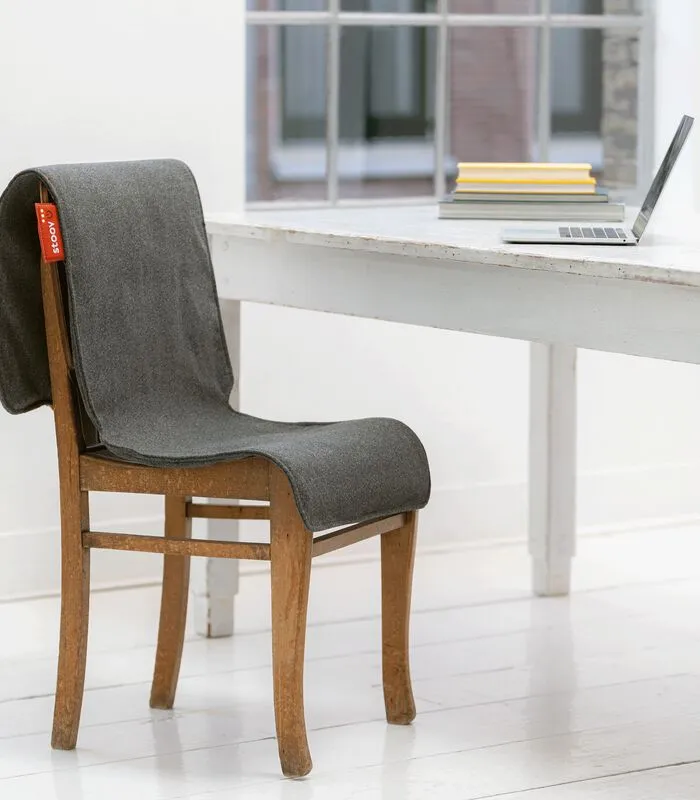 Stoov Big Hug XL - Warmtedeken - Original Grey 12v 4 Stoov Big Hug XL - Warmtedeken - Original Grey 12v - Image 2