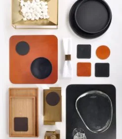 XLBoom ELLIS Onderlegger Rond Donker Bruin -Meubilair Geschäft 7777e74c2f6141aaba42b8f5618f793b