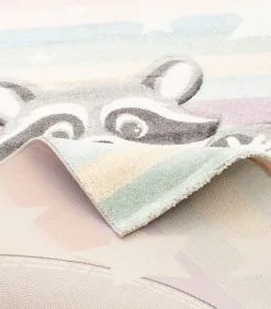 Pergamon Vloerkleed Maui Kids - Tapijt Voor Kinderen - Wasbeertje -Meubilair Geschäft 796e34854797461aaab59856d62b32f8