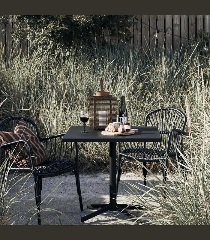 House Doctor Tafel - Helo - Zwart 4 House Doctor Tafel - Helo - Zwart - Image 2