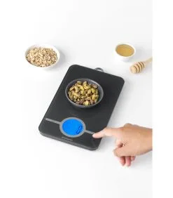 Brabantia Tasty+ Keukenweegschaal Op Batterijen - Dark Grey -Meubilair Geschäft c9ed46b8261940c7af2f5e5c96ac2a6f