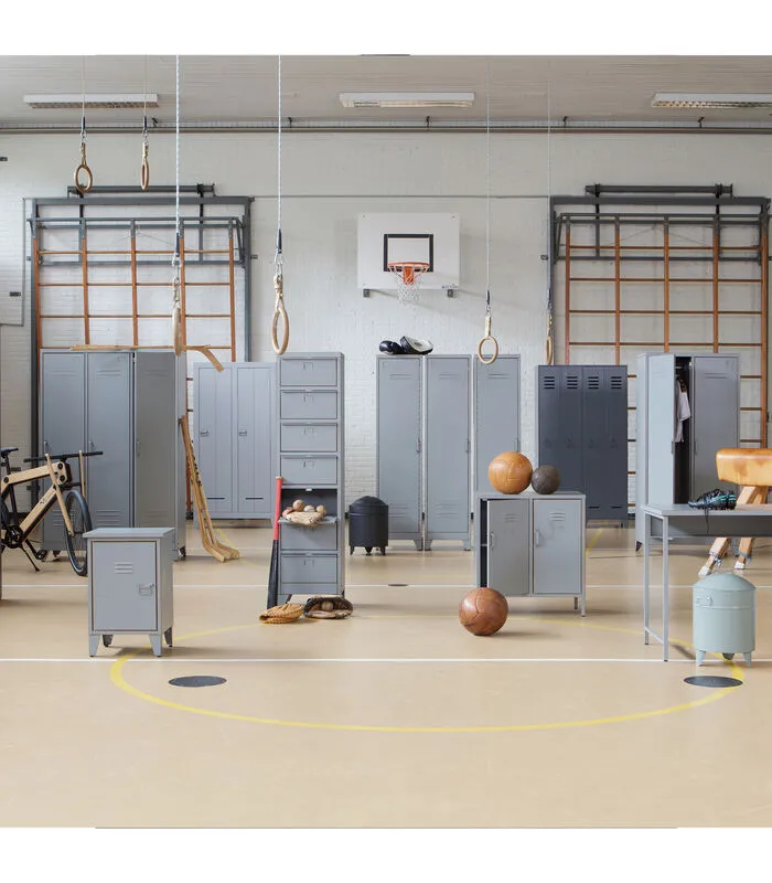 WOOOD Cas Lockerkast 1dr - Metaal - Zwart - 180x38x45,5 5 WOOOD Cas Lockerkast 1dr - Metaal - Zwart - 180x38x45,5 - Image 3